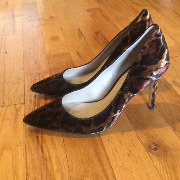 Velvet leopard heels - Picture 2 of 2